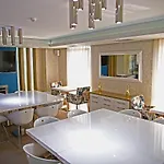 Rox Motel *